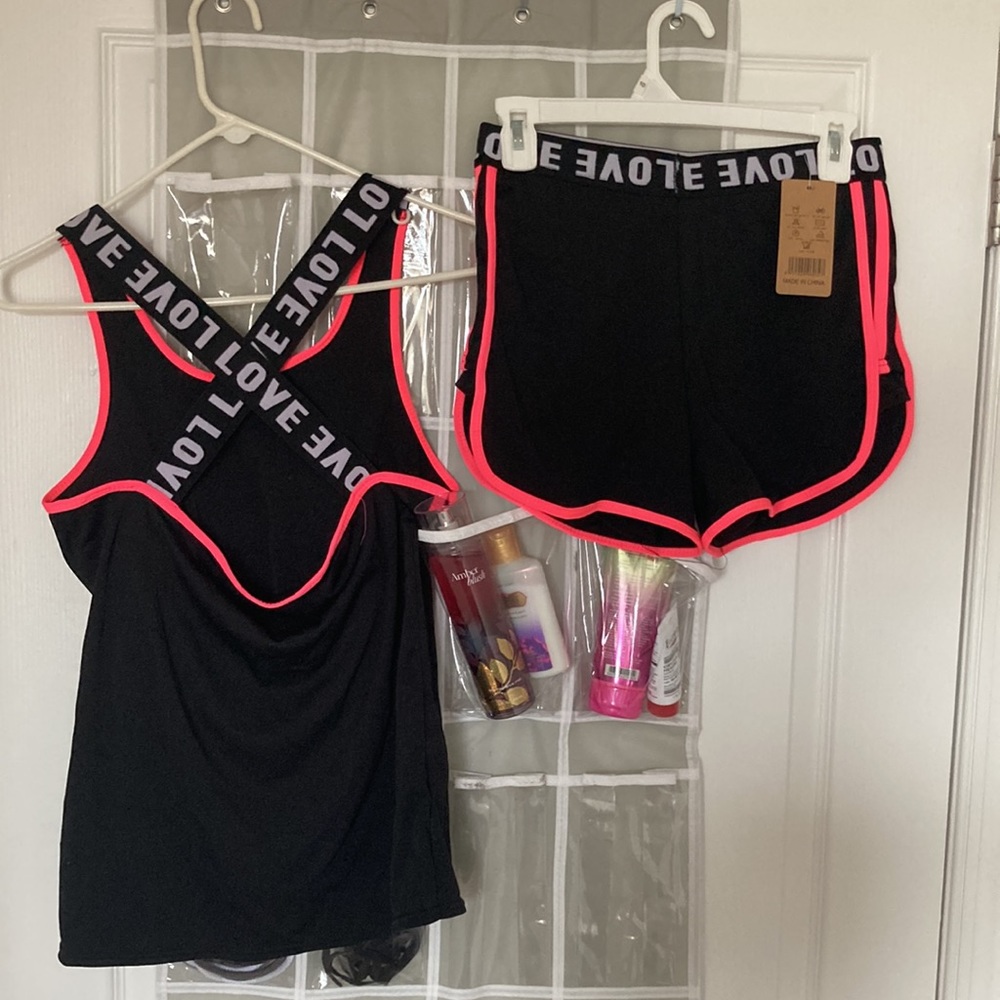Workout set - Picture 2 of 2